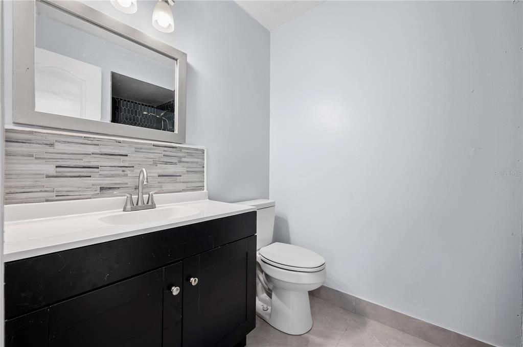 待售: $295,000 (3 贝兹, 2 浴室, 1322 平方英尺)