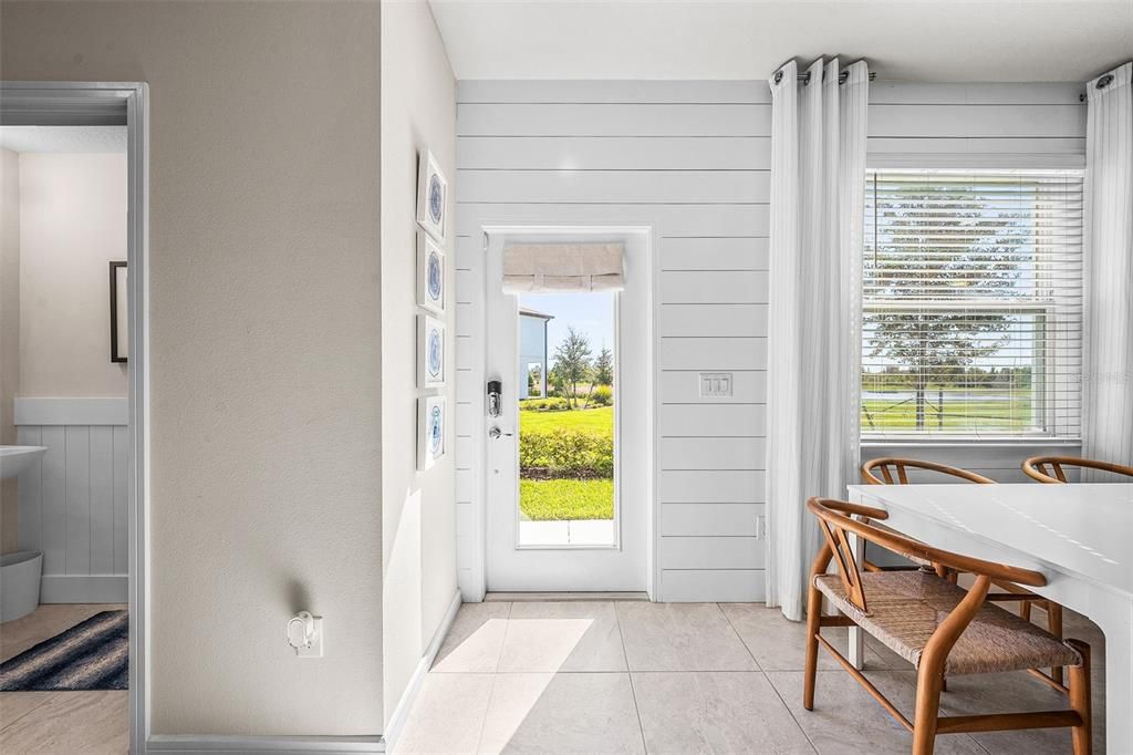 For Sale: $364,900 (3 beds, 2 baths, 1818 Square Feet)