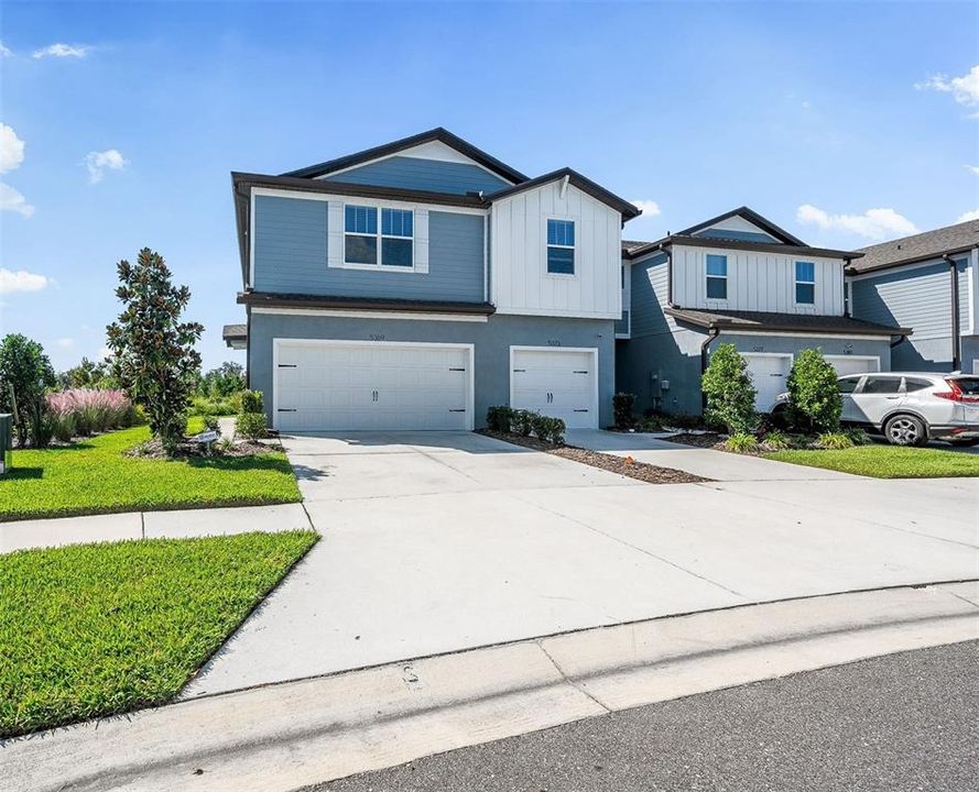 For Sale: $364,900 (3 beds, 2 baths, 1818 Square Feet)