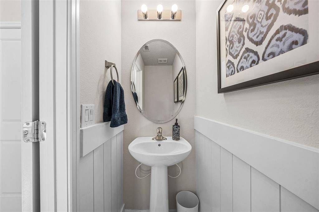 For Sale: $364,900 (3 beds, 2 baths, 1818 Square Feet)