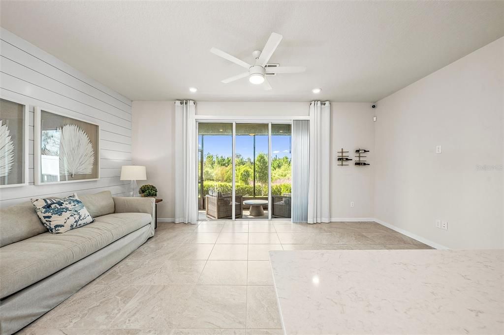 For Sale: $364,900 (3 beds, 2 baths, 1818 Square Feet)