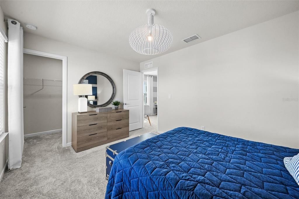 For Sale: $364,900 (3 beds, 2 baths, 1818 Square Feet)