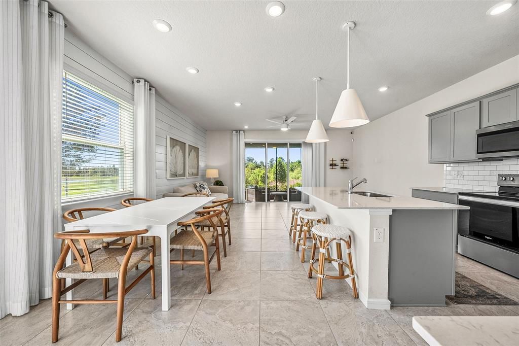 For Sale: $364,900 (3 beds, 2 baths, 1818 Square Feet)