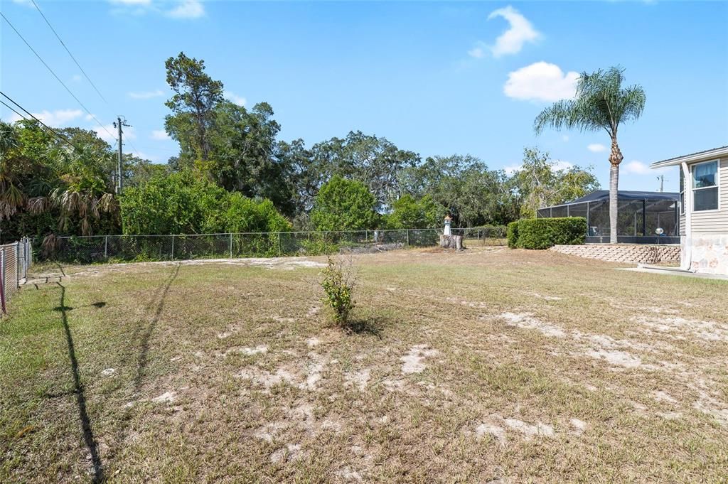 For Sale: $489,999 (3 beds, 3 baths, 2204 Square Feet)