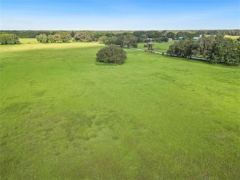 For Sale: $1,950,000 (4 beds, 2 baths, 2539 Square Feet)