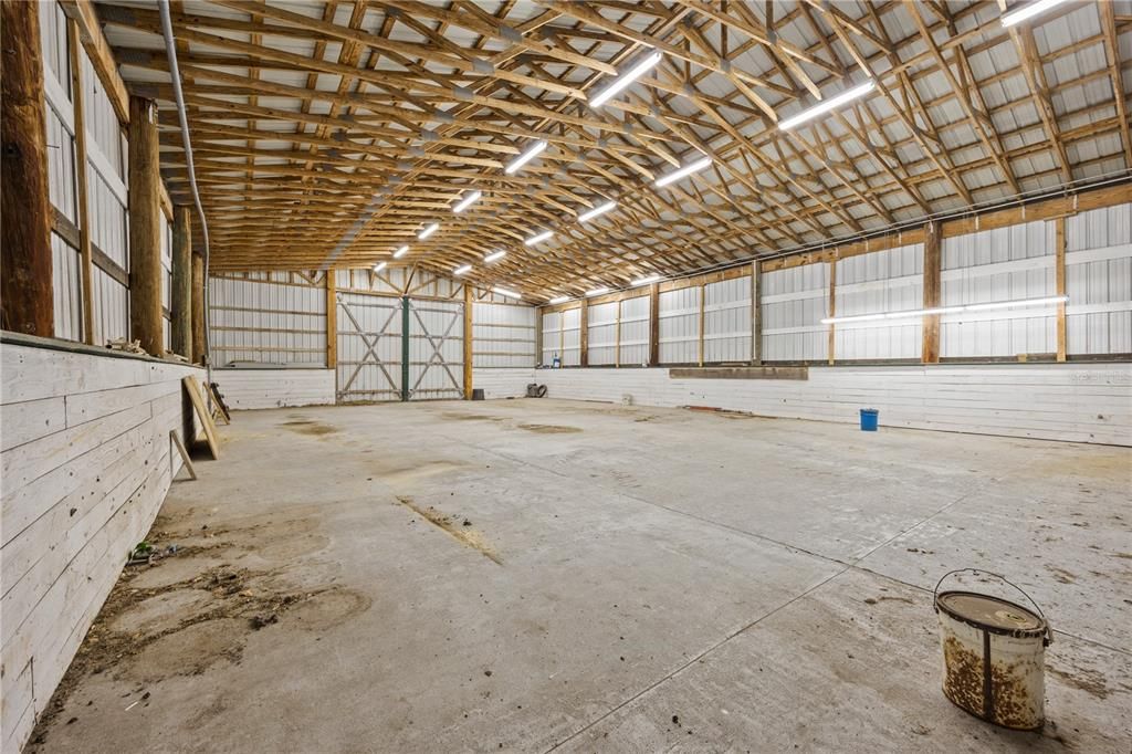 For Sale: $1,950,000 (4 beds, 2 baths, 2539 Square Feet)