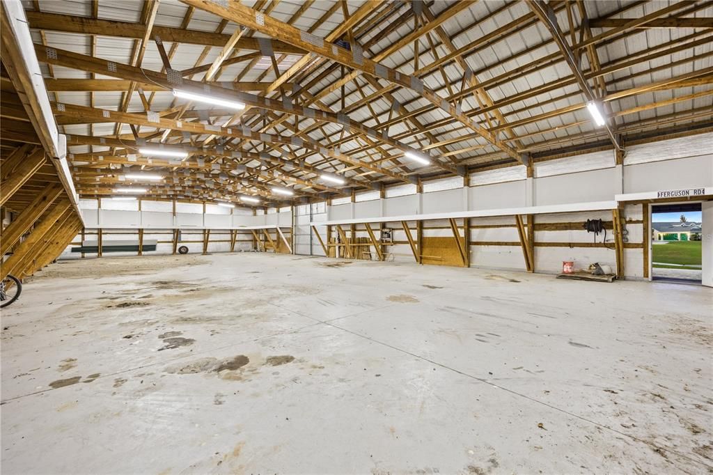 For Sale: $1,950,000 (4 beds, 2 baths, 2539 Square Feet)