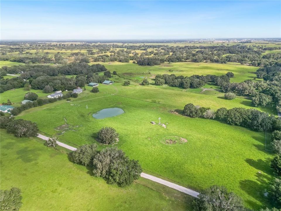 For Sale: $1,950,000 (4 beds, 2 baths, 2539 Square Feet)