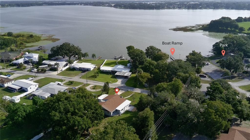 For Sale: $370,000 (4 beds, 2 baths, 1727 Square Feet)