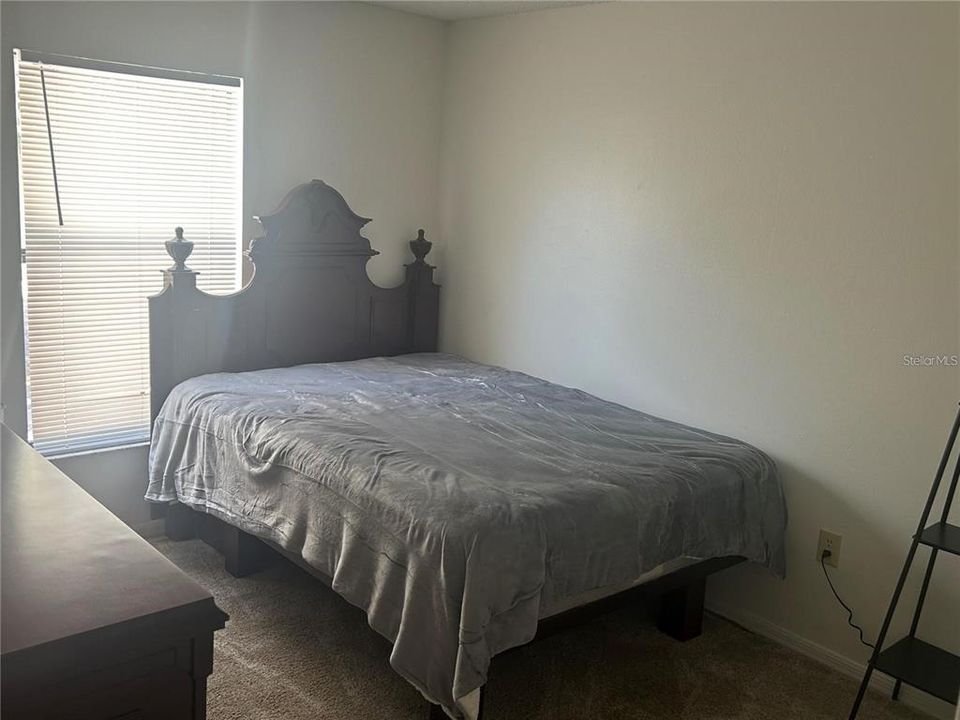 For Sale: $310,000 (3 beds, 2 baths, 1422 Square Feet)