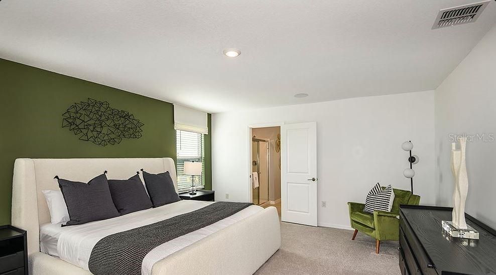 Active With Contract: $368,509 (4 beds, 2 baths, 2271 Square Feet)