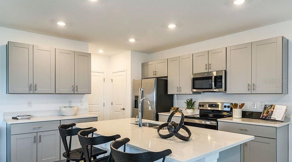 Active With Contract: $368,509 (4 beds, 2 baths, 2271 Square Feet)