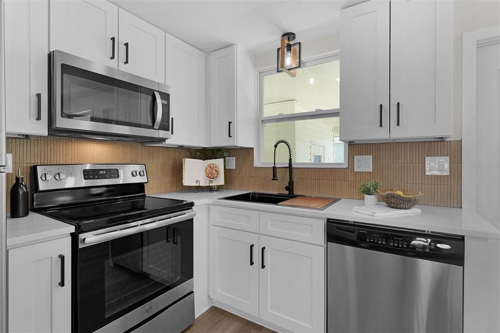 En Venta: $179,900 (2 camas, 2 baños, 1024 Pies cuadrados)