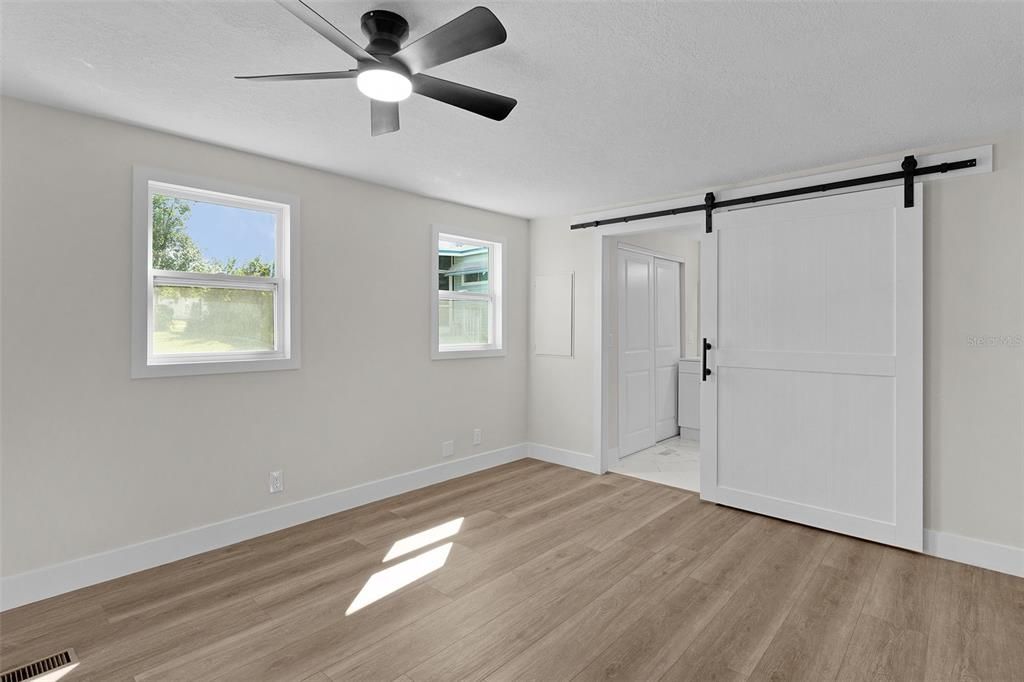 En Venta: $179,900 (2 camas, 2 baños, 1024 Pies cuadrados)