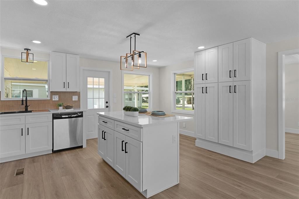 En Venta: $179,900 (2 camas, 2 baños, 1024 Pies cuadrados)