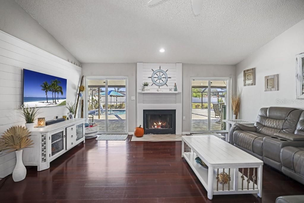 待售: $519,500 (3 贝兹, 2 浴室, 1718 平方英尺)