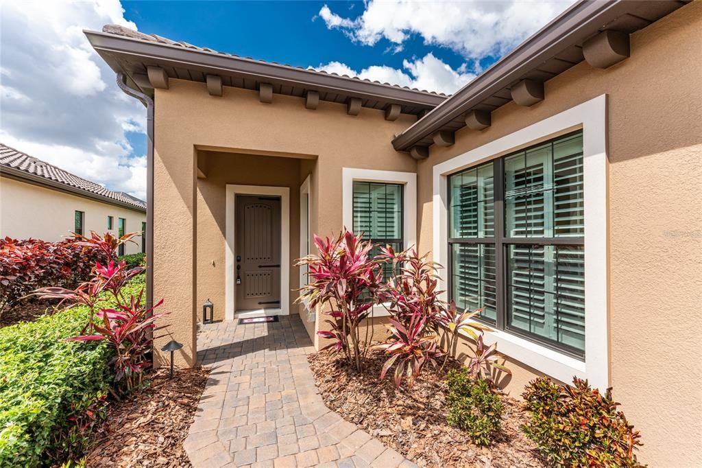 For Sale: $899,000 (3 beds, 3 baths, 2662 Square Feet)