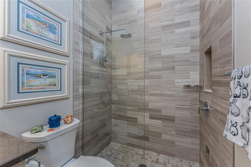 For Sale: $899,000 (3 beds, 3 baths, 2662 Square Feet)