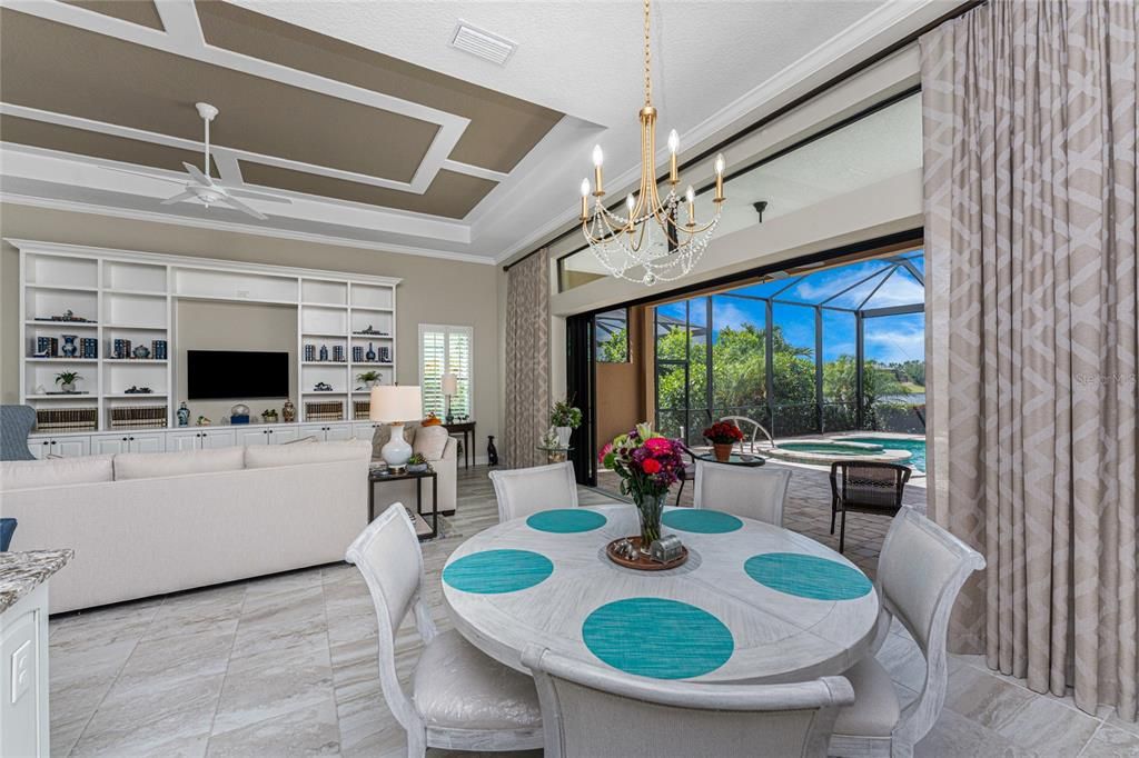 For Sale: $899,000 (3 beds, 3 baths, 2662 Square Feet)