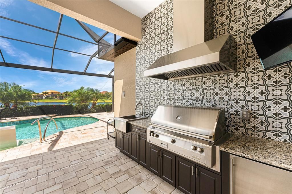 For Sale: $899,000 (3 beds, 3 baths, 2662 Square Feet)