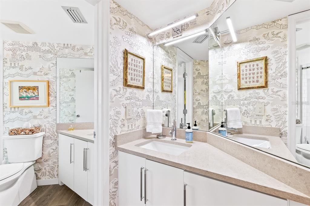 待售: $1,075,000 (1 贝兹, 1 浴室, 730 平方英尺)