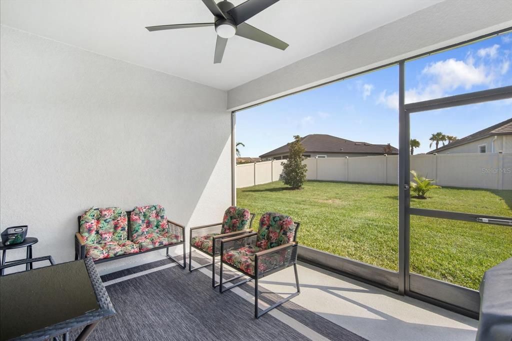 Active With Contract: $330,000 (2 beds, 2 baths, 1683 Square Feet)