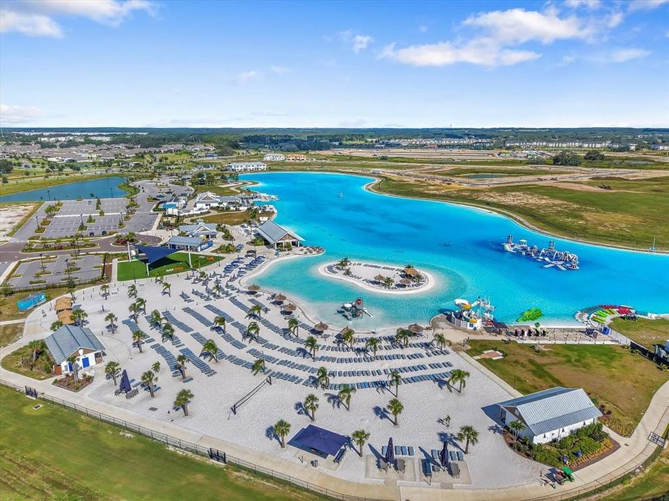 Active With Contract: $330,000 (2 beds, 2 baths, 1683 Square Feet)