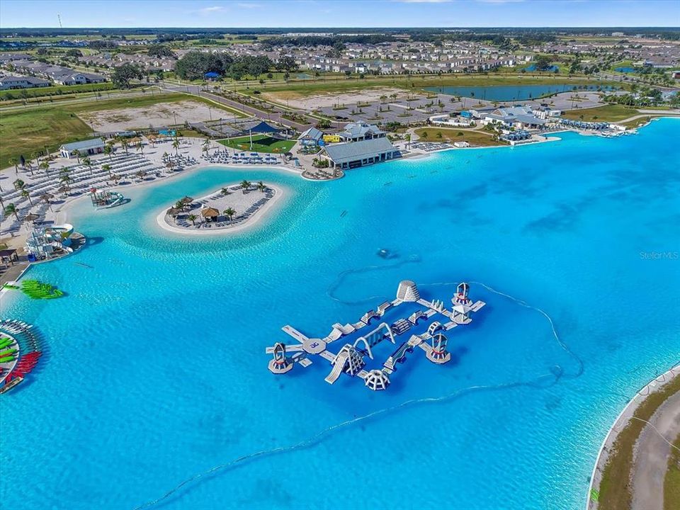 Active With Contract: $330,000 (2 beds, 2 baths, 1683 Square Feet)