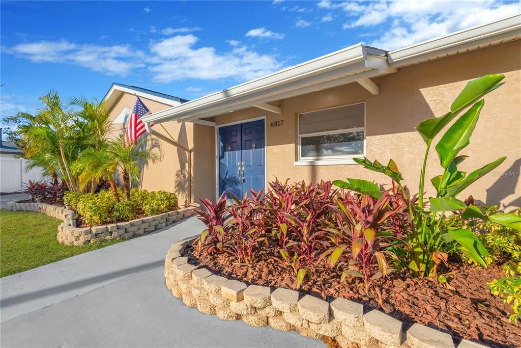 合同活跃: $539,900 (4 贝兹, 3 浴室, 2444 平方英尺)