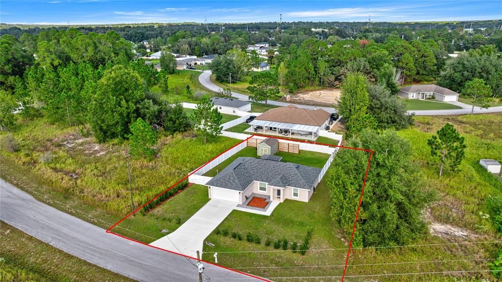 合同活跃: $250,000 (3 贝兹, 2 浴室, 1284 平方英尺)