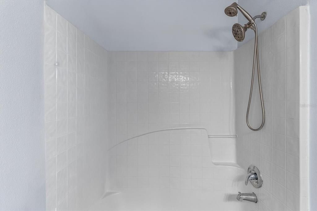 Active With Contract: $247,000 (3 beds, 2 baths, 1416 Square Feet)