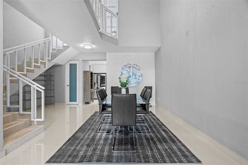 For Sale: $1,250,000 (3 beds, 2 baths, 2400 Square Feet)