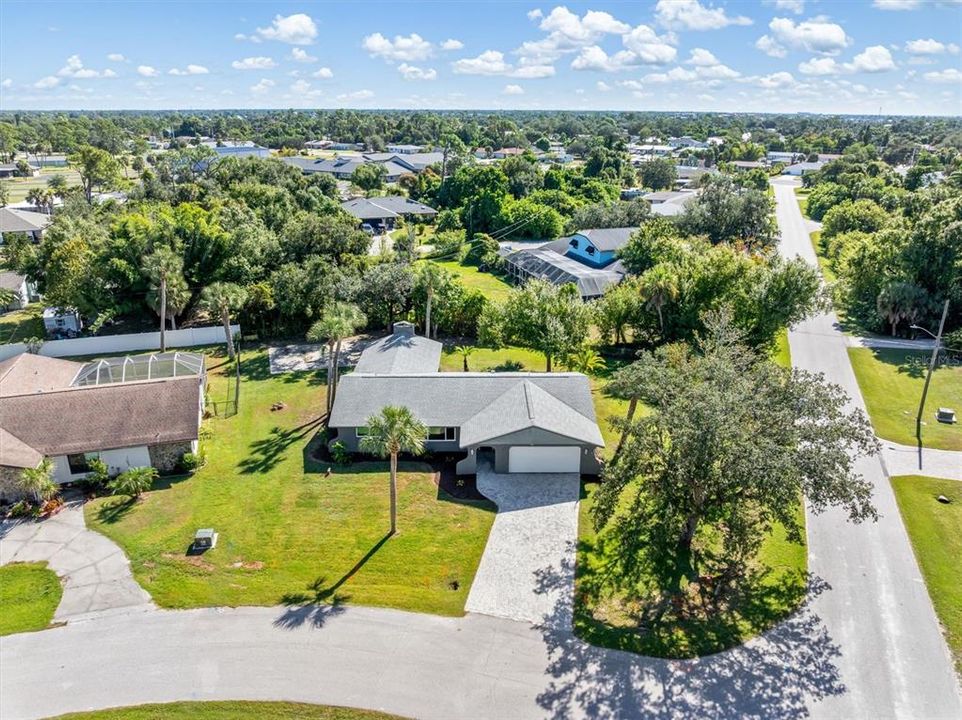 Activo con contrato: $280,000 (3 camas, 2 baños, 1925 Pies cuadrados)