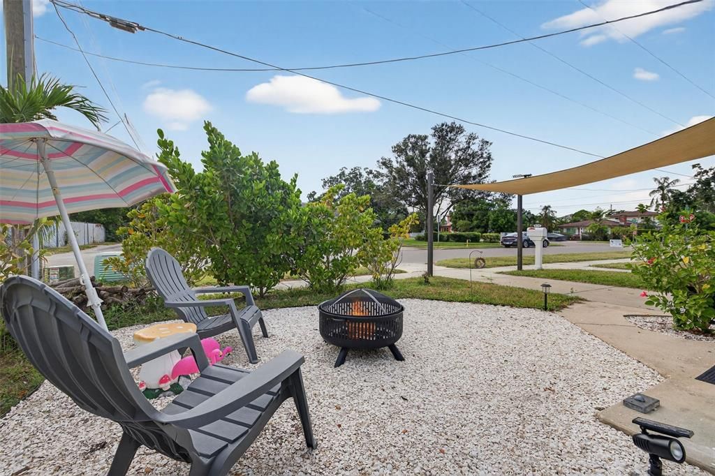 For Rent: $4,150 (4 beds, 3 baths, 1590 Square Feet)