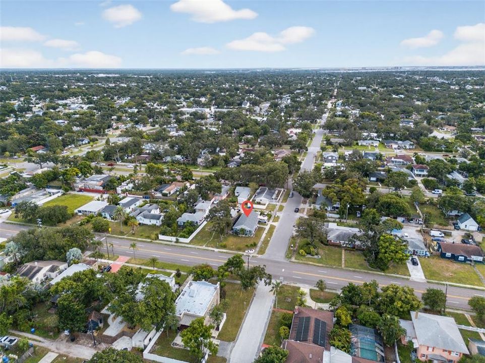 For Rent: $4,150 (4 beds, 3 baths, 1590 Square Feet)