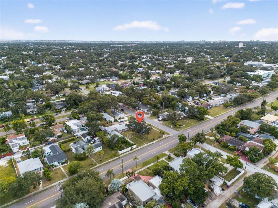 For Rent: $4,150 (4 beds, 3 baths, 1590 Square Feet)