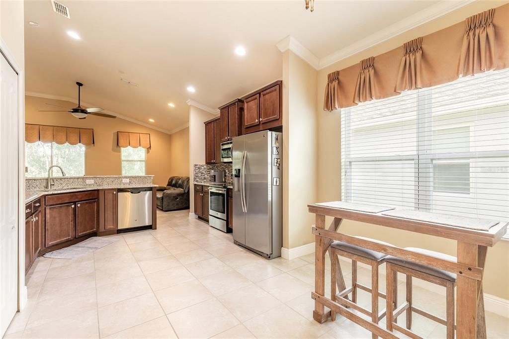 For Sale: $369,000 (3 beds, 2 baths, 2029 Square Feet)