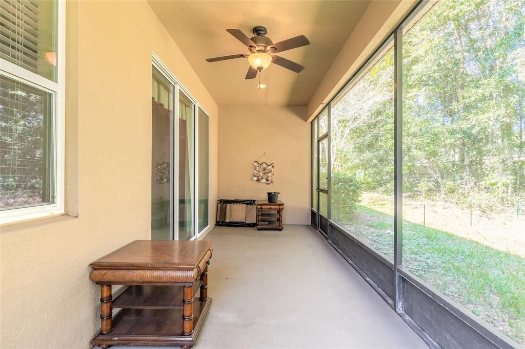 For Sale: $369,000 (3 beds, 2 baths, 2029 Square Feet)