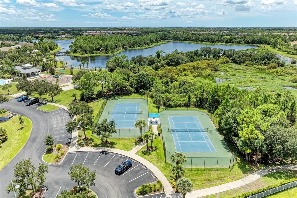 For Sale: $899,000 (5 beds, 4 baths, 3706 Square Feet)