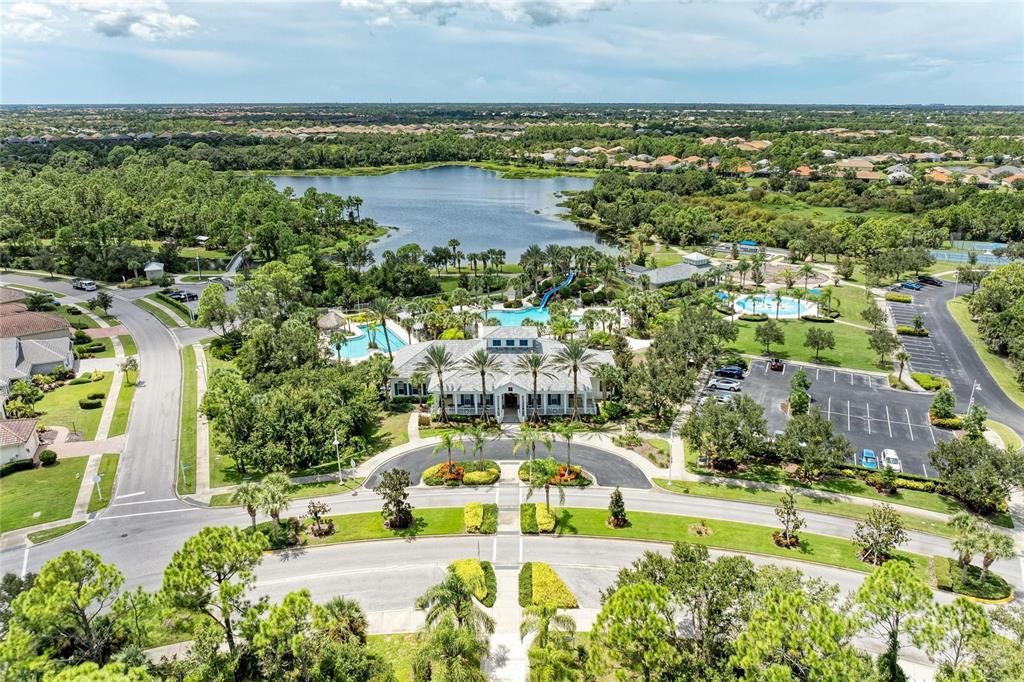 For Sale: $899,000 (5 beds, 4 baths, 3706 Square Feet)