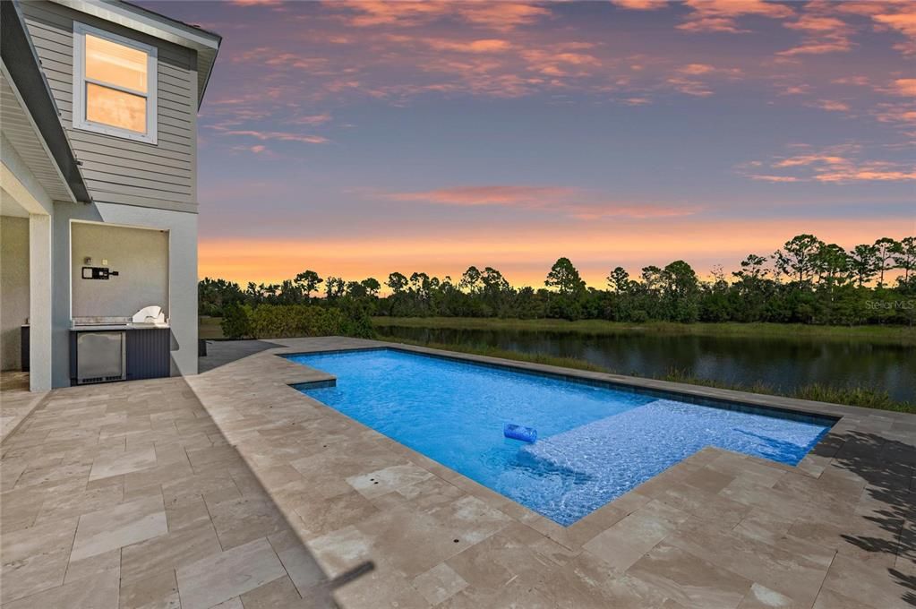 For Sale: $899,000 (5 beds, 4 baths, 3706 Square Feet)