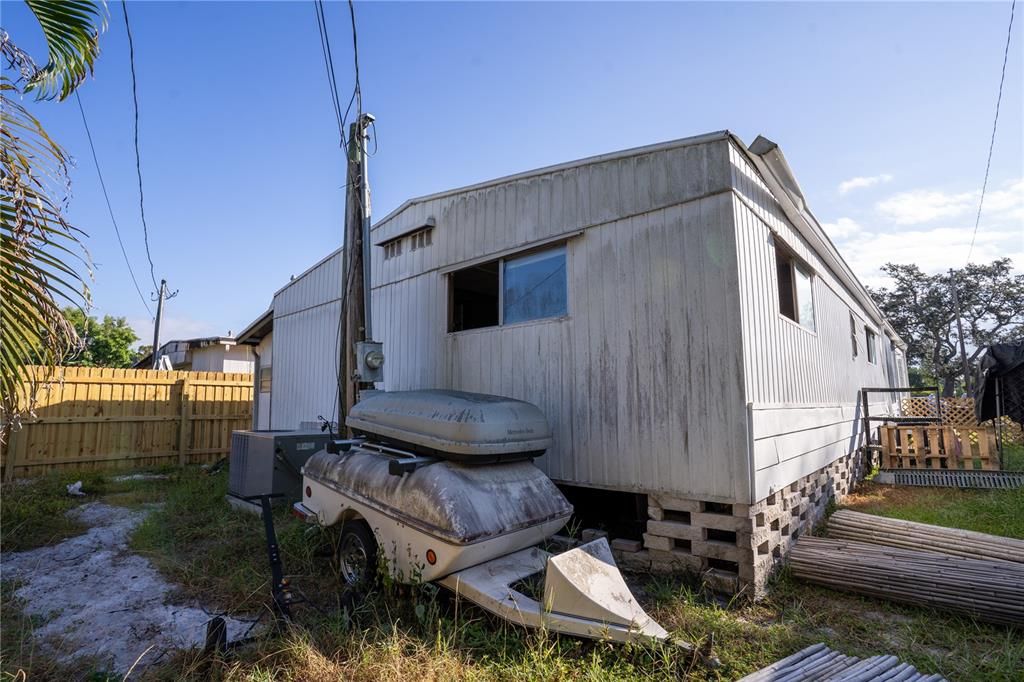 待售: $139,000 (3 贝兹, 3 浴室, 1440 平方英尺)