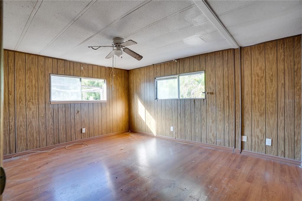 待售: $139,000 (3 贝兹, 3 浴室, 1440 平方英尺)