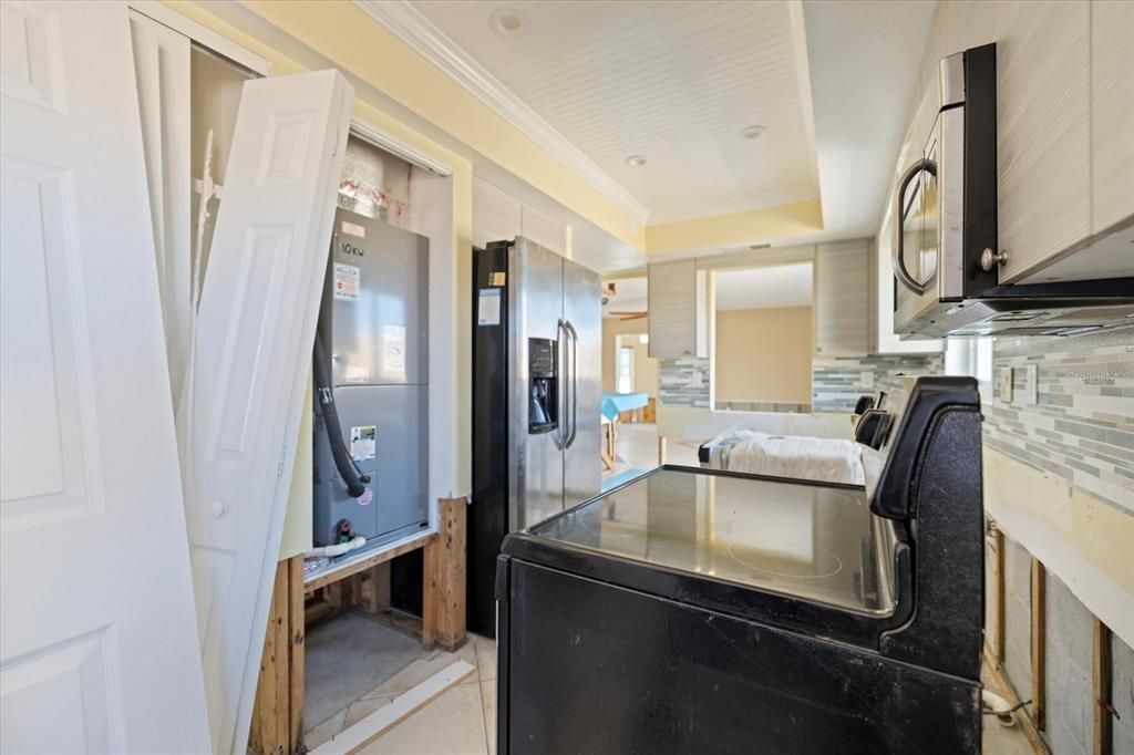 待售: $199,000 (2 贝兹, 2 浴室, 1578 平方英尺)