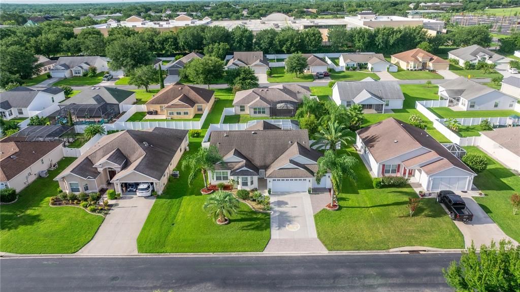 For Rent: $2,800 (3 beds, 2 baths, 1839 Square Feet)