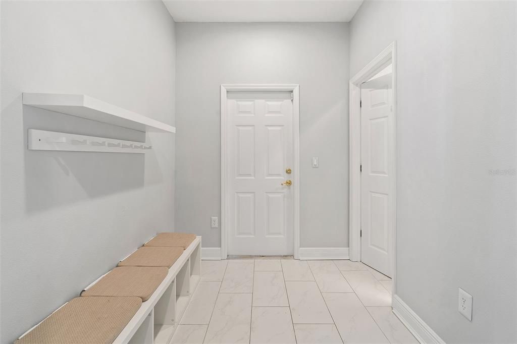 Active With Contract: $625,500 (5 beds, 3 baths, 2484 Square Feet)