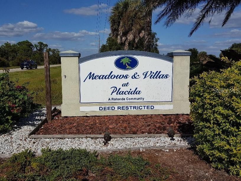 На продажу: $19,900 (0.21 acres)