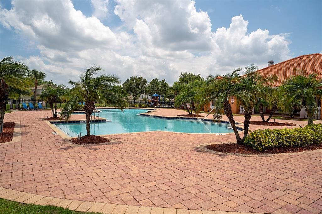 For Sale: $449,990 (4 beds, 2 baths, 1397 Square Feet)