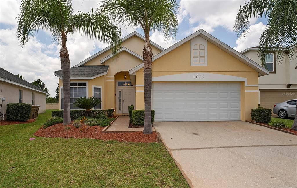 For Sale: $449,990 (4 beds, 2 baths, 1397 Square Feet)