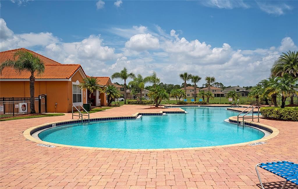 For Sale: $449,990 (4 beds, 2 baths, 1397 Square Feet)